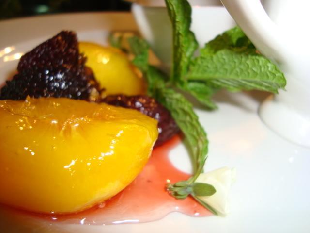 44 On Ennis Guest Lodge And Restaurant - No Load Sheddding 에르멜로 외부 사진